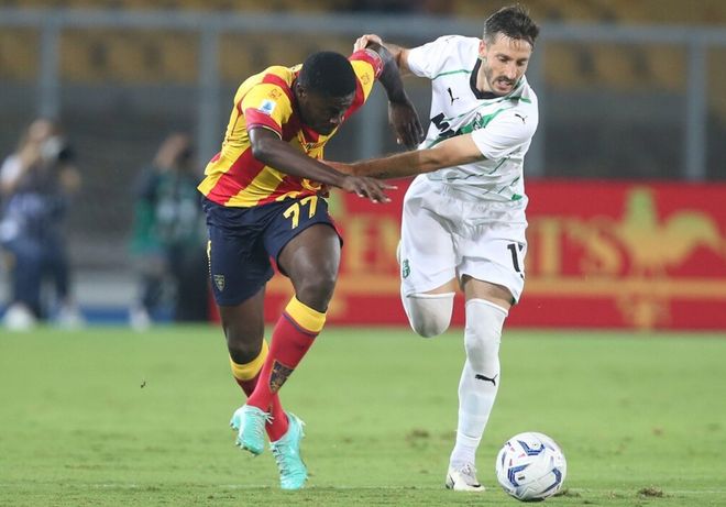 AC米蘭拒 AC米蘭拒